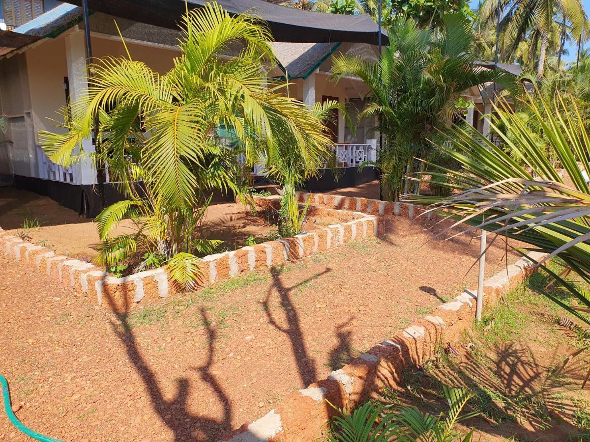 Saxony Village Resort Agonda Buitenkant foto